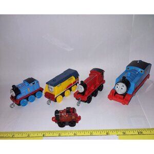 Thomas & Friends Lot of 5 Train Figures Red Blue Yellow Includes Miniature mini